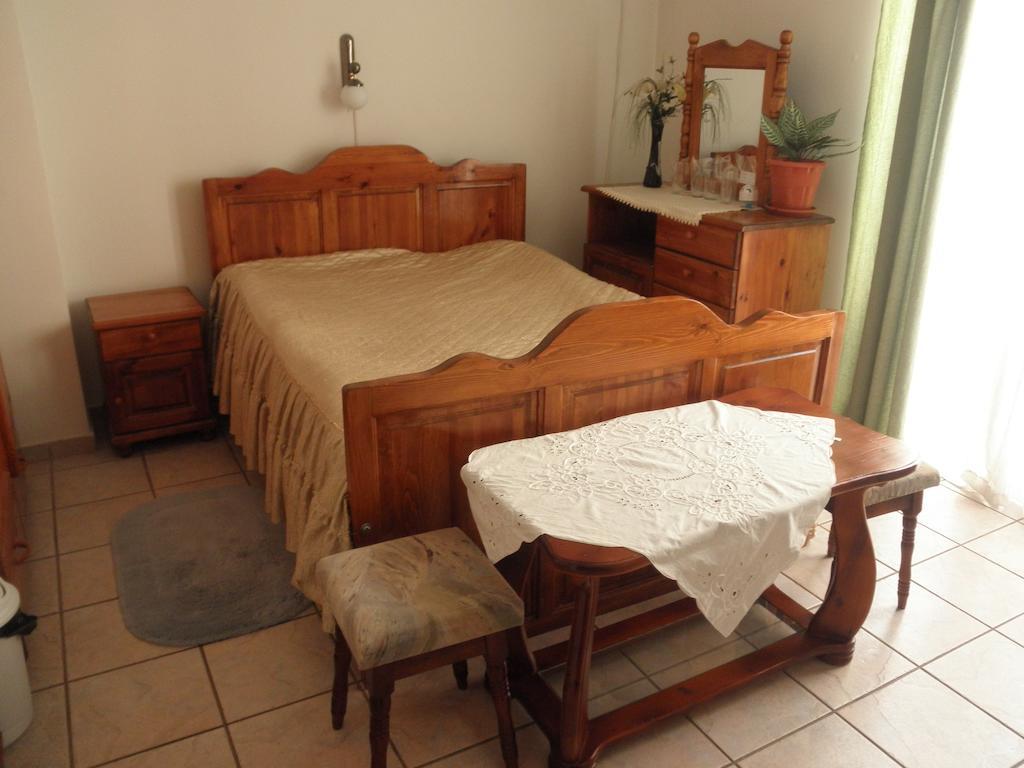 Hotel Atlantic Sliven Quarto foto